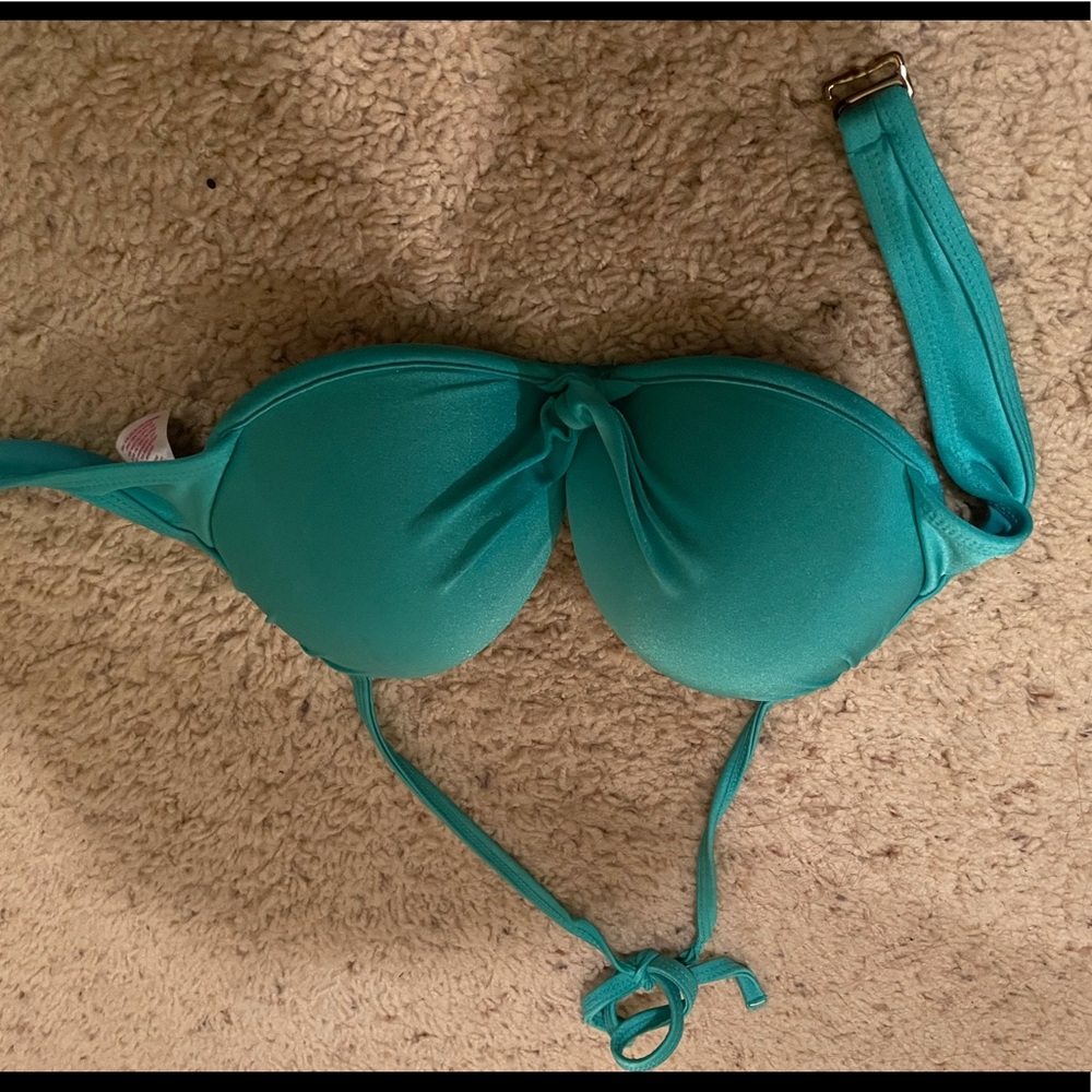 6 LARGE BIKINI TOPS FOR $35! - Picture 12 of 13